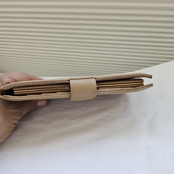 VGUC Chanel Caviar Leather Kisslock Beige Wallet Vintage - Picture 4 of 17